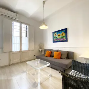 https://charming-apartment-near-sagrada-familia.topbarcelonahotels.com