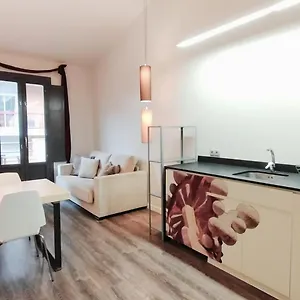 https://montserrat-apartments-by-gaiarooms.topbarcelonahotels.com
